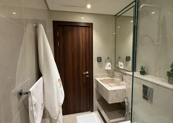 Al Montazah Park Hotel Suites